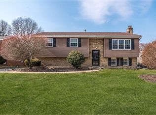 142 Brookmeade Dr, Pittsburgh, PA 15237