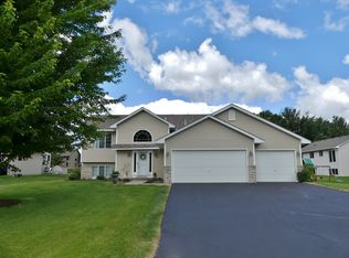 15486 Xeon St NW, Andover, MN 55304