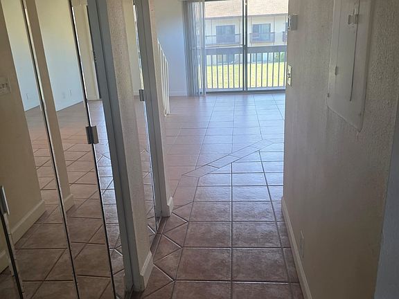 3rd image of 1255 Ponce Island Dr APT 714