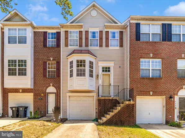 9903 Royal Commerce Pl, Upper Marlboro, MD 20774