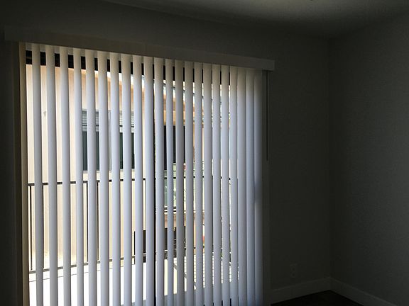 3rd image of 630 Nebraska Ave #3 & 4