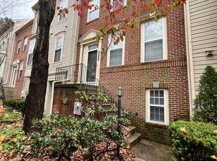 9649 Athens Pl, Gaithersburg, MD 20878