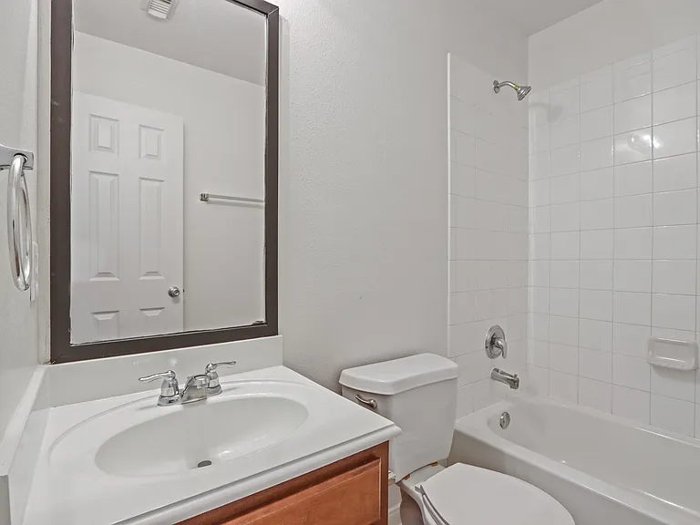15127 Green Whisper Dr — Photo 25