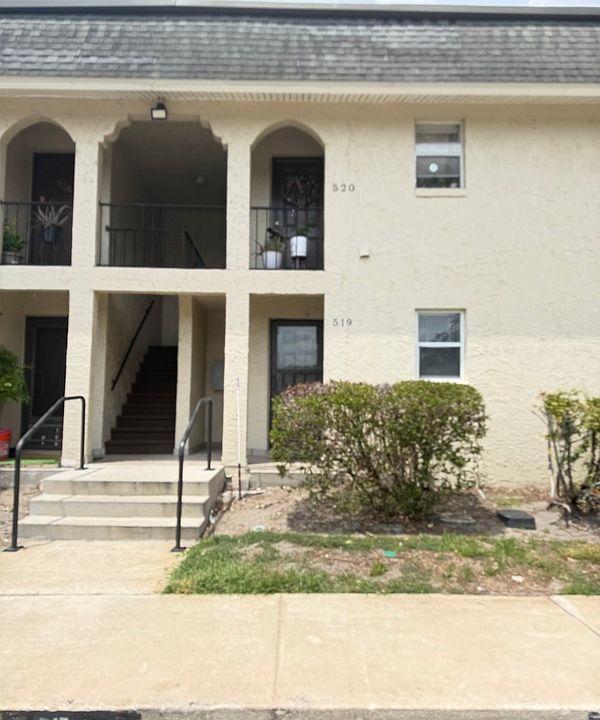 1st image of 519 E San Sebastian Ct