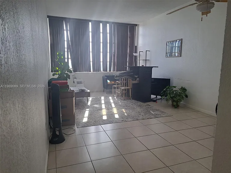 1351 NE Miami Gardens Dr #1723E — Photo 4