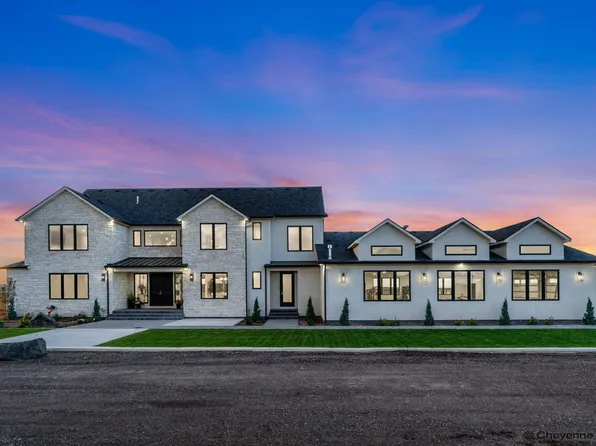 1002 Haven Ct, Cheyenne, WY 82009