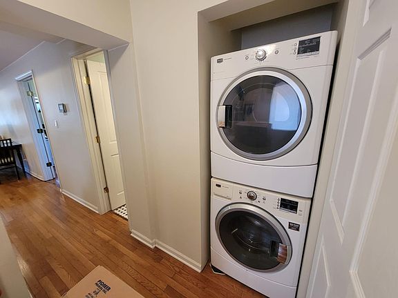 5th image of 1413 W Flournoy St #1