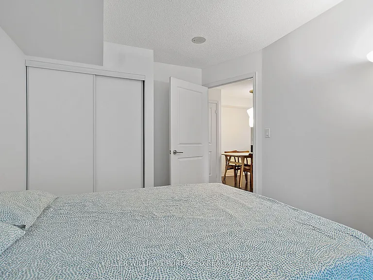35 Bastion St #1120 — Photo 18