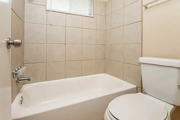2811 Mayflower Landing Ct — Photo 13