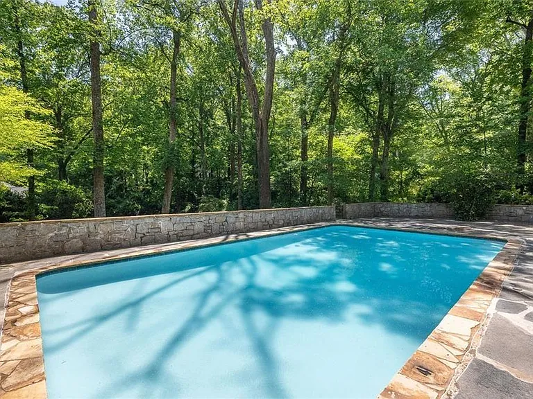 445 Forest Hills Dr — Photo 33
