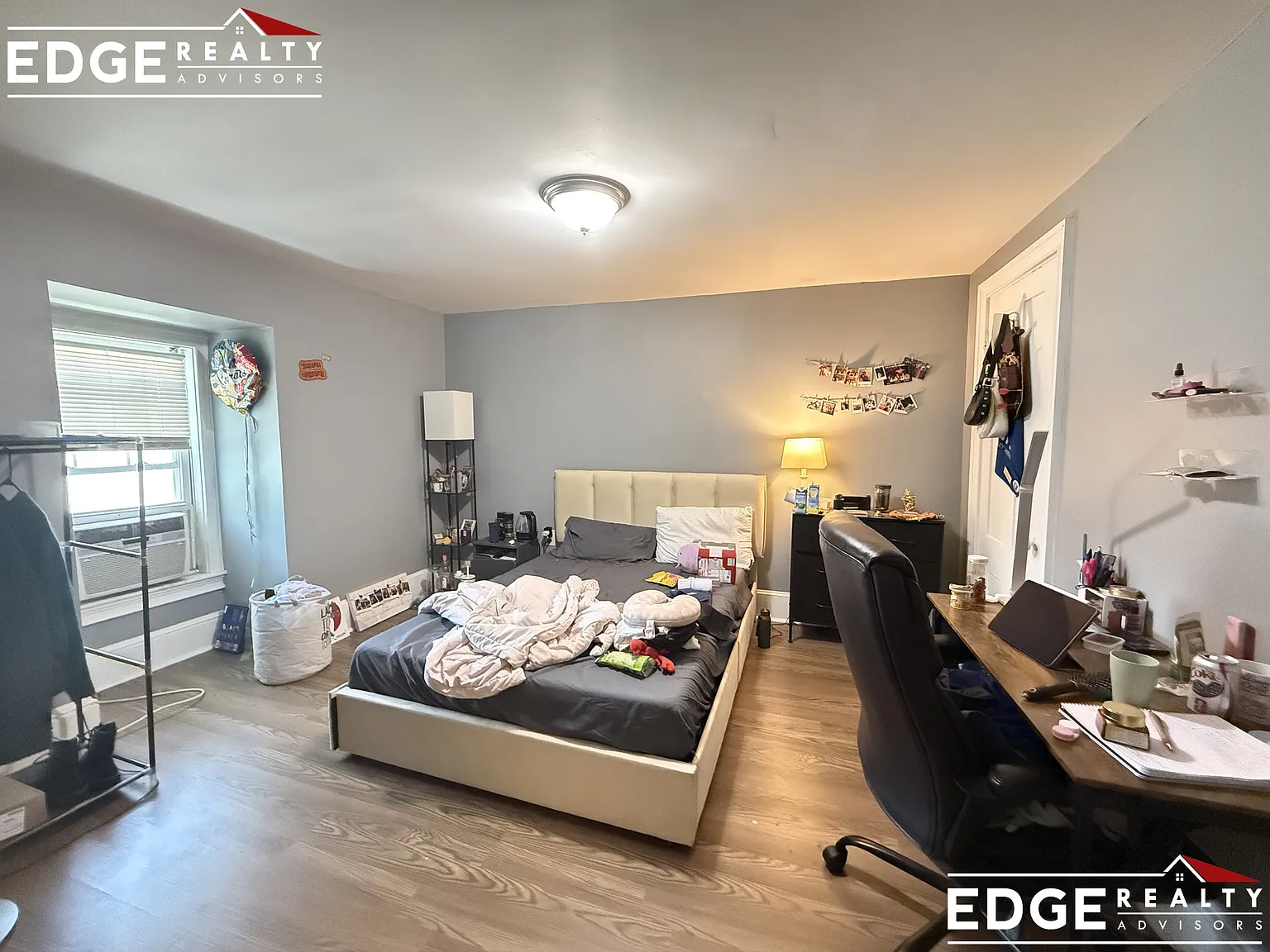 81 Alder St — Photo 2