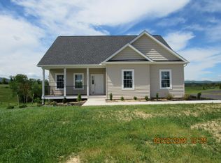 5231 Country Meadow Dr, Dublin, VA 24084