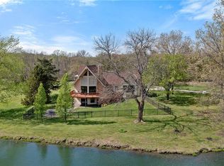 22800 W 246th St, Paola, KS 66071