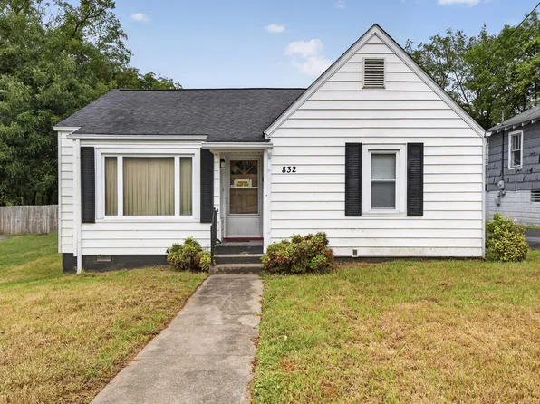 832 Portsmouth Ave, Bristol, VA 24201