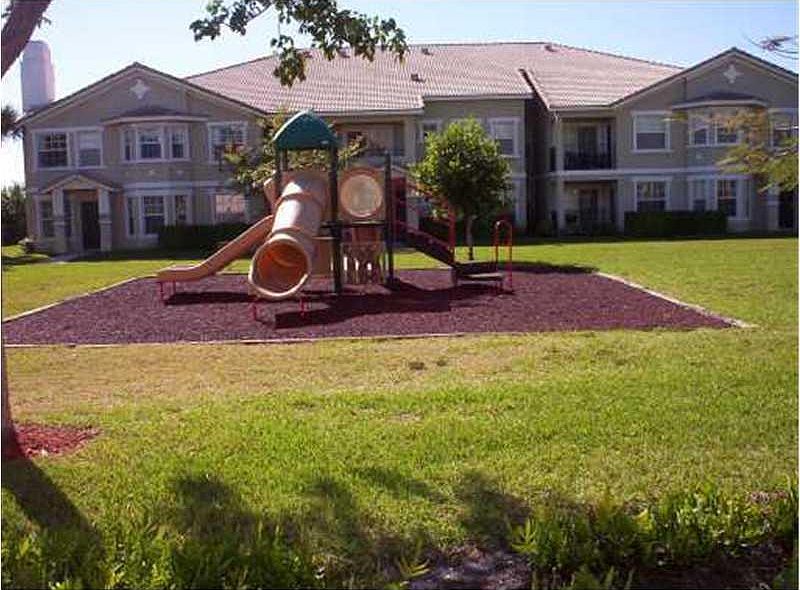 1st image of 2708 Belmont Ln