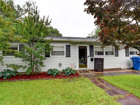 3521 Wayne St, Virginia Beach, VA 23452