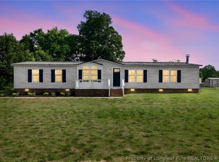 4133 Frontier Ave, Fayetteville, NC 28312