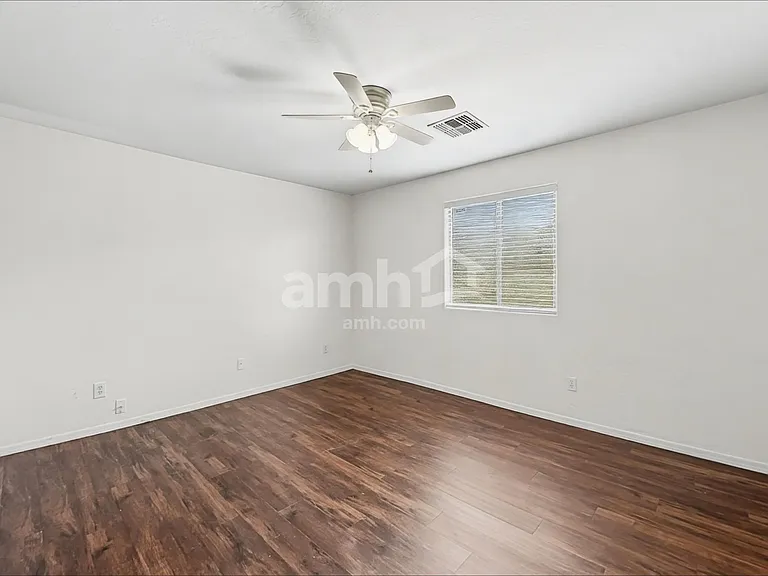 236 W Angus Rd — Photo 8