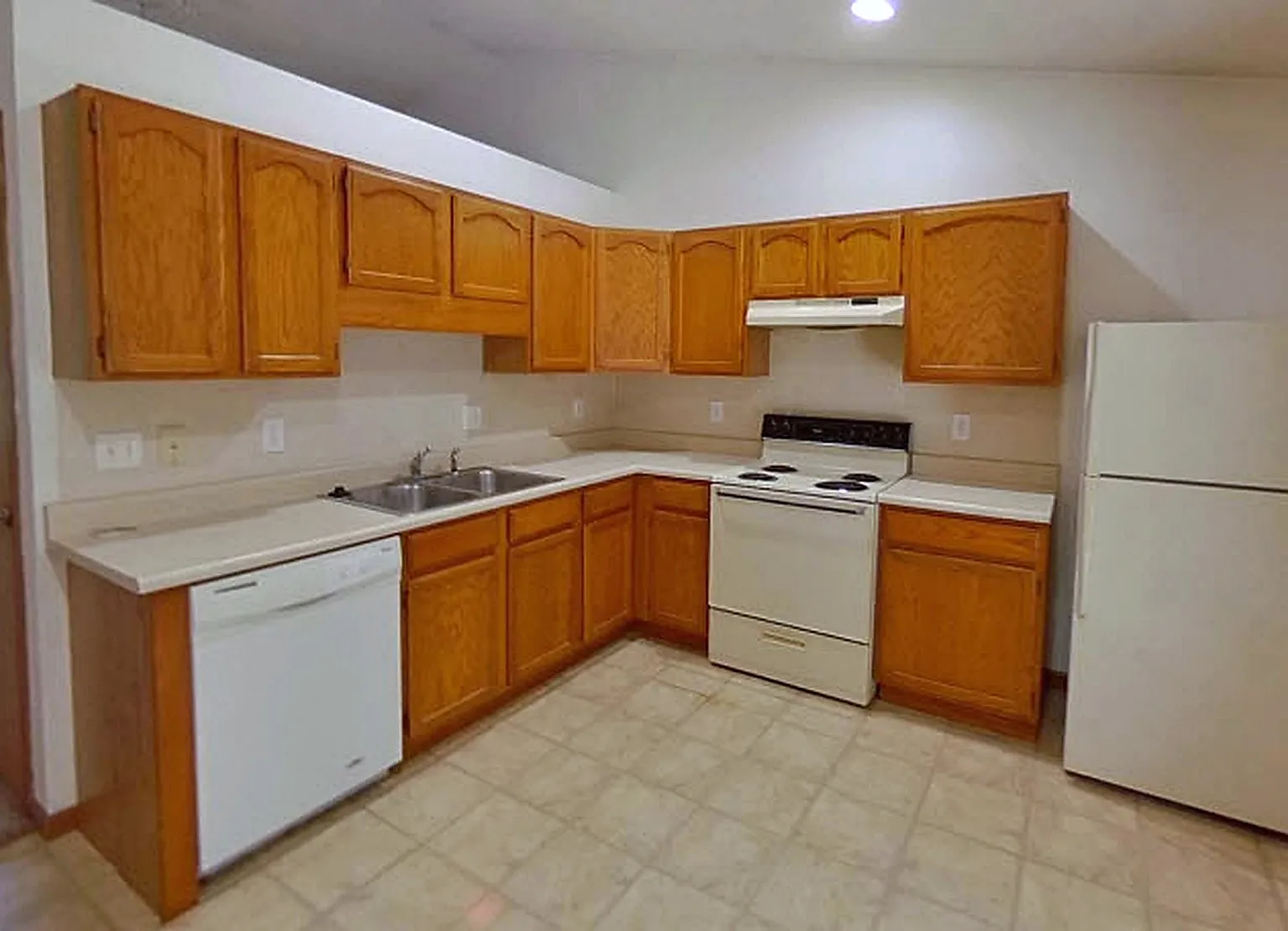 713 East Ohio St. - 12 — Photo 3