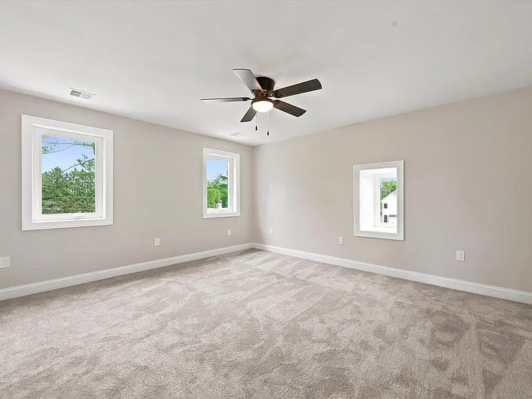 1512 Naamans Creek Rd — Photo 30