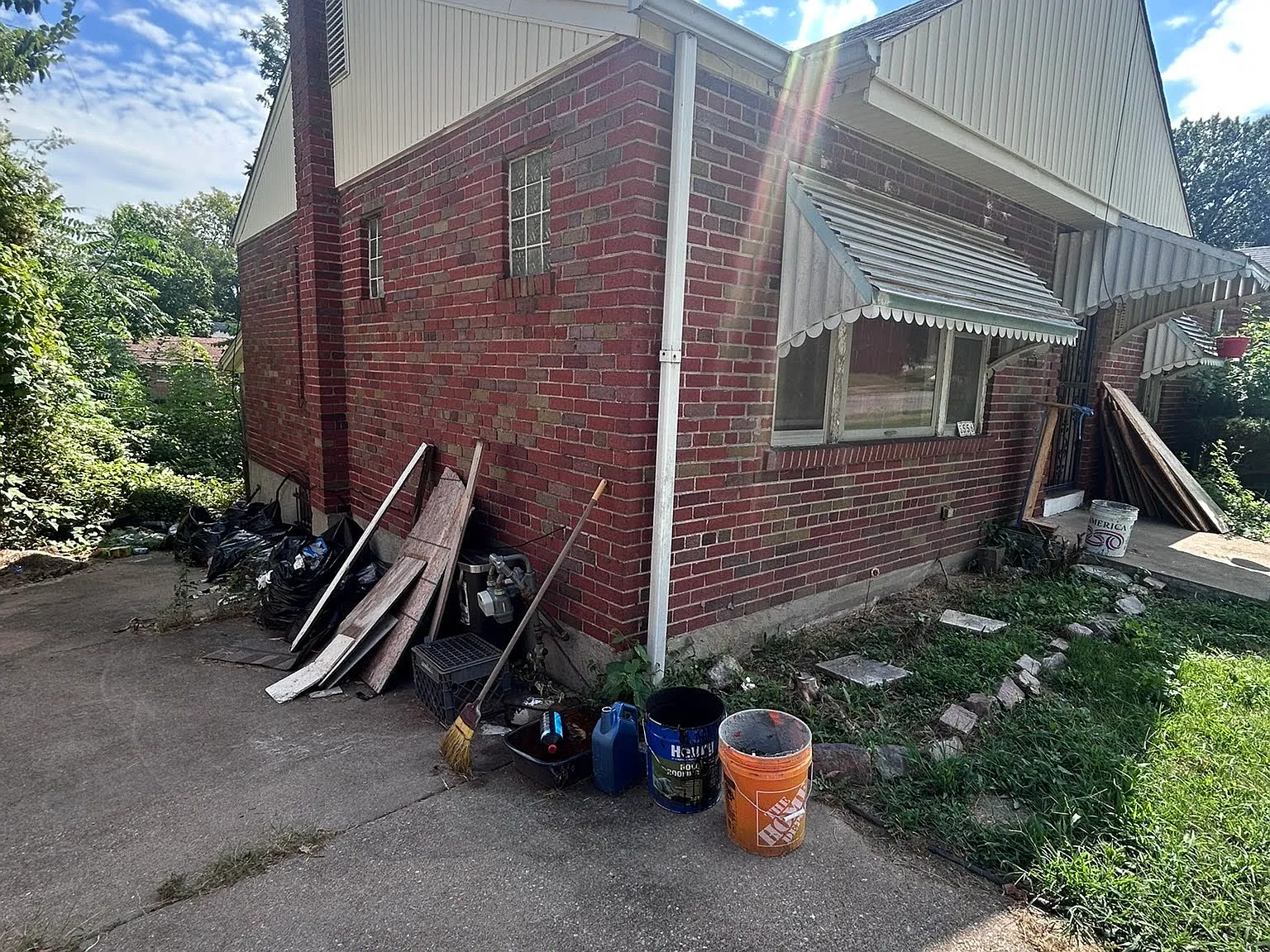 2 bed, 850 sqft, $750 — Photo 3