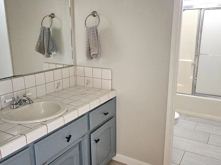 9709 Irene Ave — Photo 8