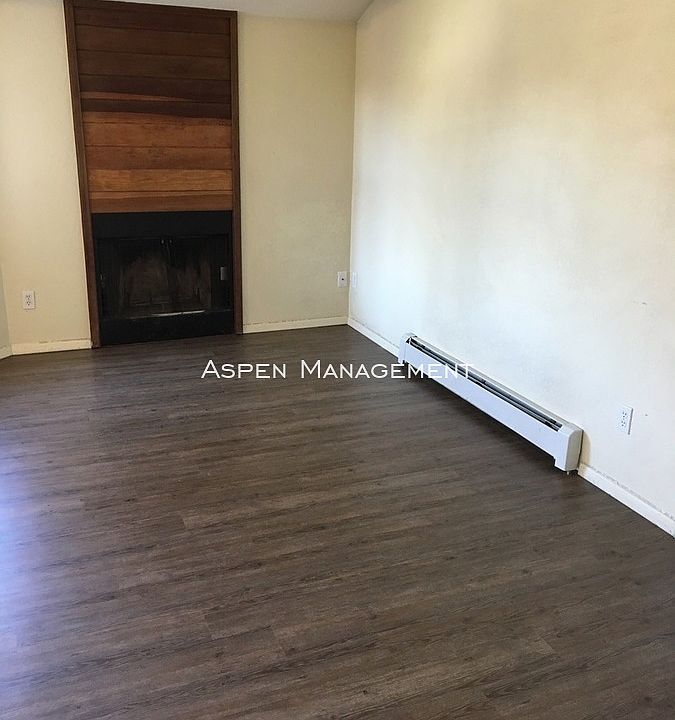 2nd image of 3545 28th St #305