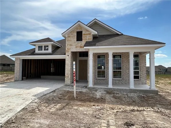 2201 Suzy Ct, Bryan, TX 77807