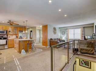 713 Williams St, Janesville, WI 53545