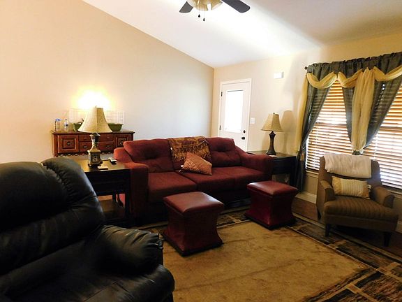 5th image of 215 Lavista Dr