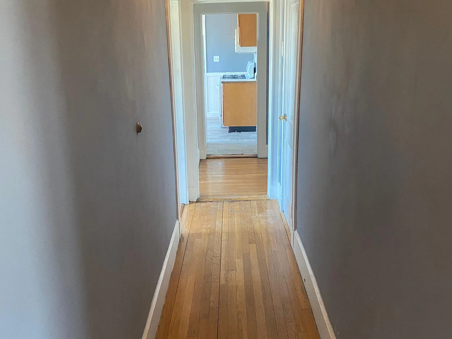120 Fuller St — Photo 3