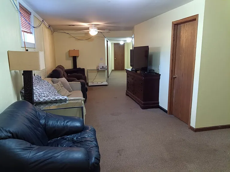 612 Pierre St #B — Photo 6