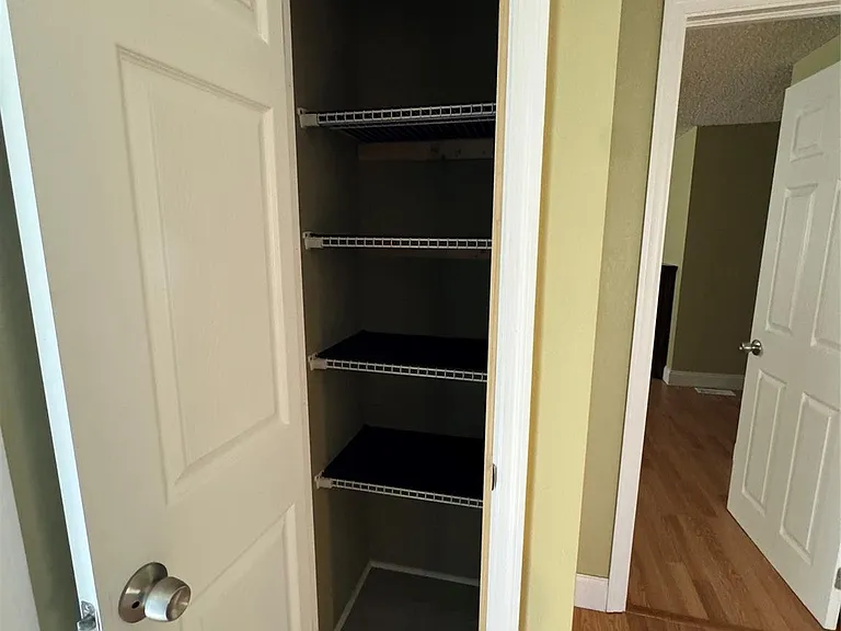 3028 Lakeshore Dr — Photo 27