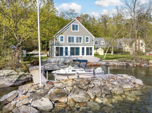 350 Sewall Road, Wolfeboro, NH 03894