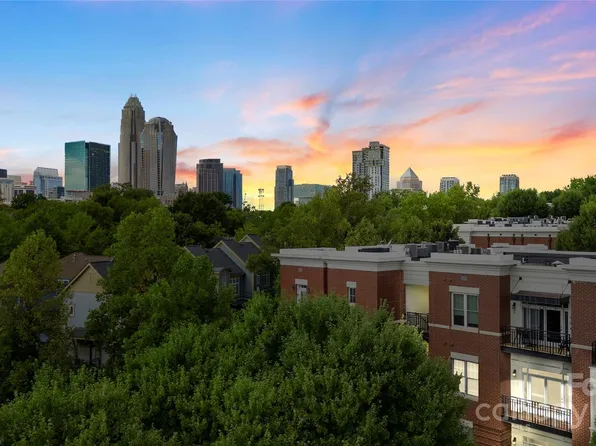 781 Garden District Dr, Charlotte, NC 28202