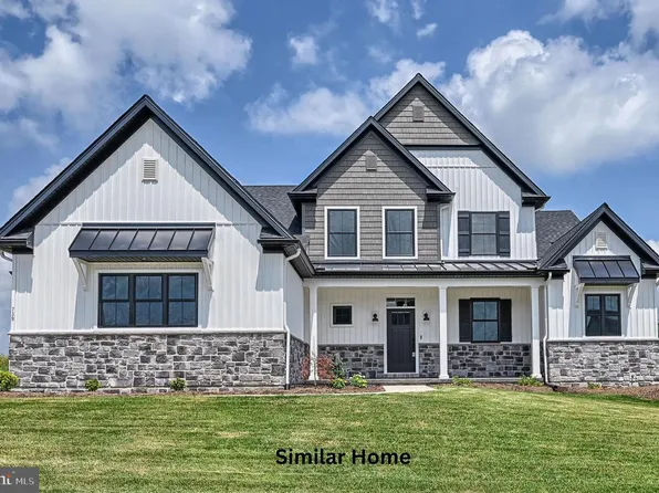 The Garrison Farmbrooke Mdws, York, PA 17406