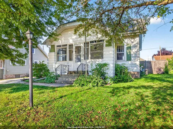 521 Wilson St, Little Chute, WI 54140