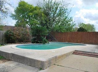 16334 Meadowbrook Farm Rd, Houston, TX 77082