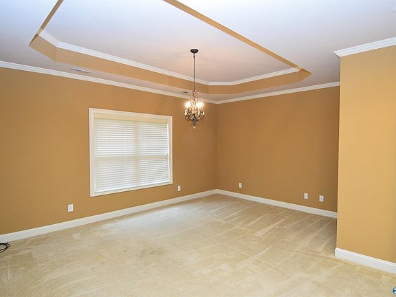 5th image of 20 Sawgrass Ln