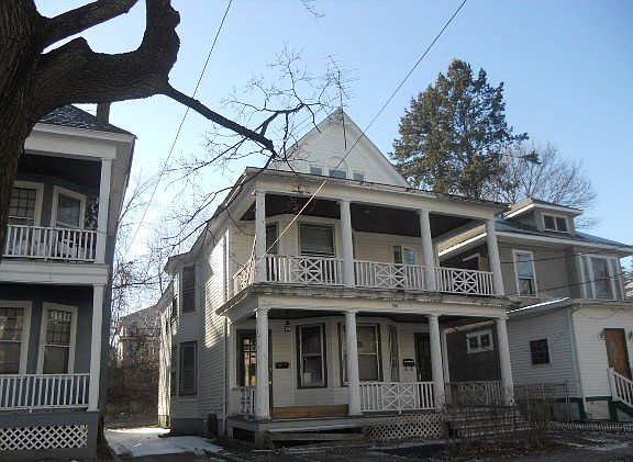 5th image of 918 Park Ave