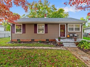 1403 Fairview St, Greensboro, NC 27405