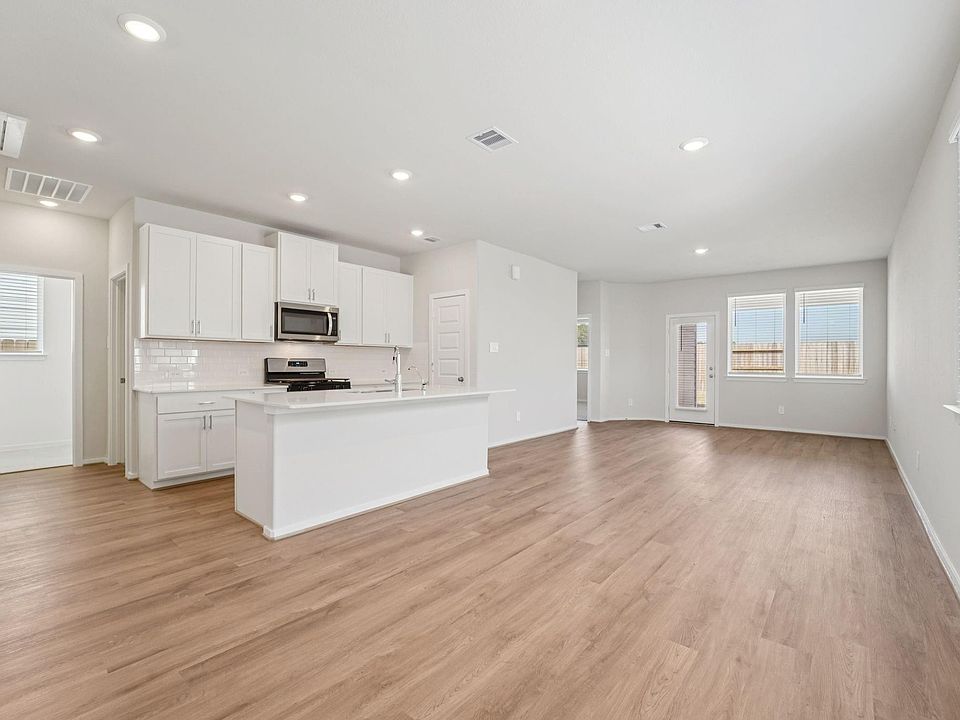 1st image of 5727 Adamite Way