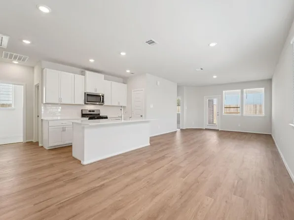 5727 Adamite Way, Houston, TX 77048