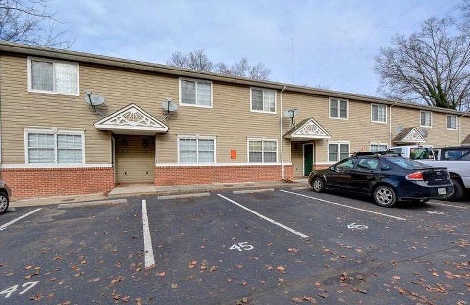 1st image of 2833 Jersey Ave