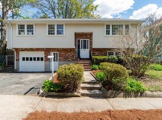 14 Lakeview St, Arlington, MA 02476