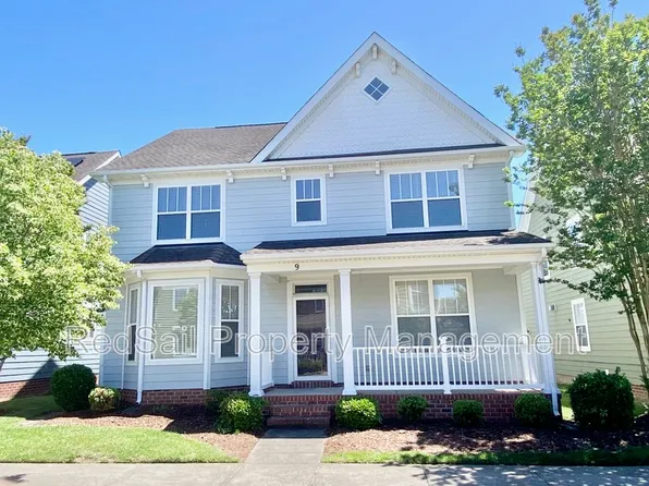 9 Rockingham Dr, Hampton, VA 23669
