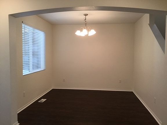 3rd image of 7232 177th St E