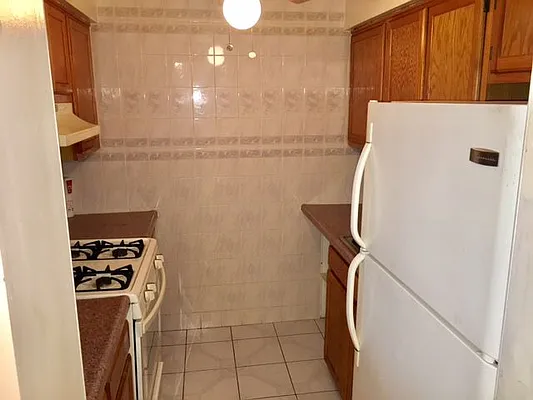 Rented by Fifth & Forever LLC | media 7