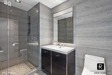 Rented by R New York