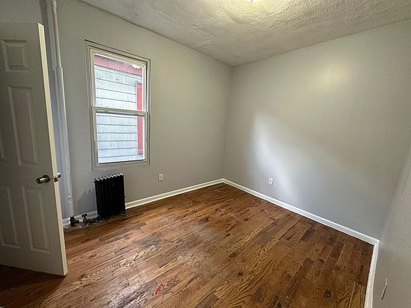 3rd image of 635 S 19th St #2E